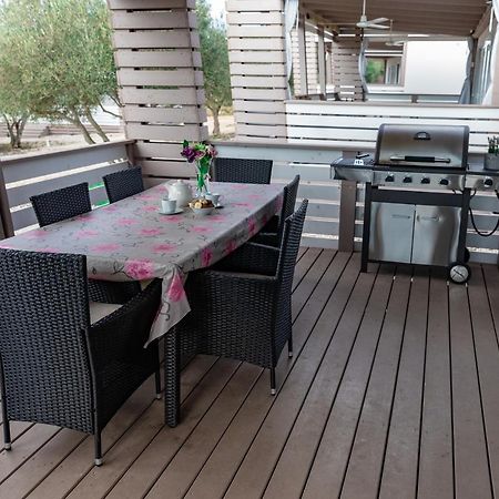 Mobile Home Whit Sea View Lavojesa Drage Dış mekan fotoğraf